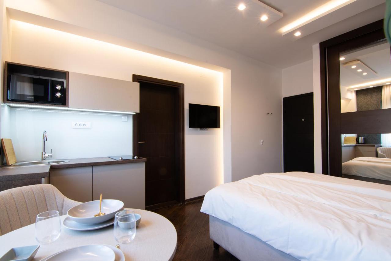 Square 6 Apartment Belgrade Exterior photo