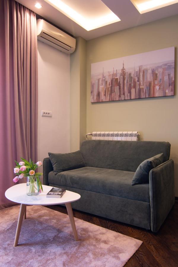 Square 6 Apartment Belgrade Exterior photo